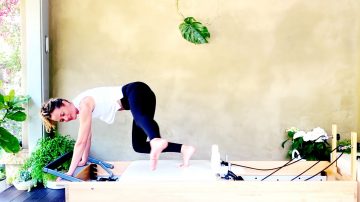 How to get Flat Abs? Zip it up and Lift, lift, lift! Day 2 by Gone Adventuring