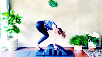 Bosu Abs and Obliques under 20 min workout, Rock your Core, Day 10 by Gone Adventuring