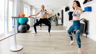 Plié workout at the Barre with Hilal Leigh - Gone Adventuring