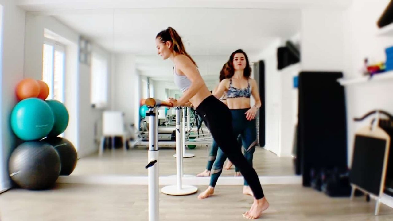 How To: BARRE Push ups with Hilal Leigh on Gone Adventuring