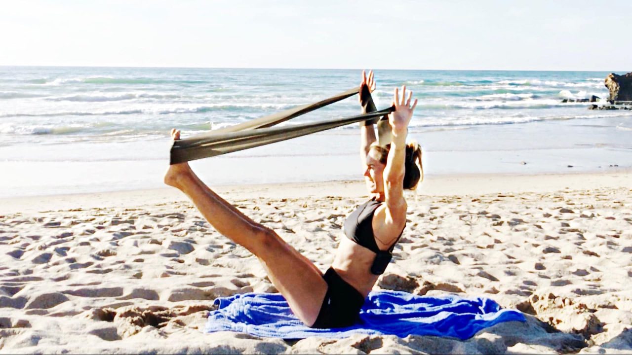 hips glutes thighs sculpt - Beach Band Lean Legs by Gone Adventuring