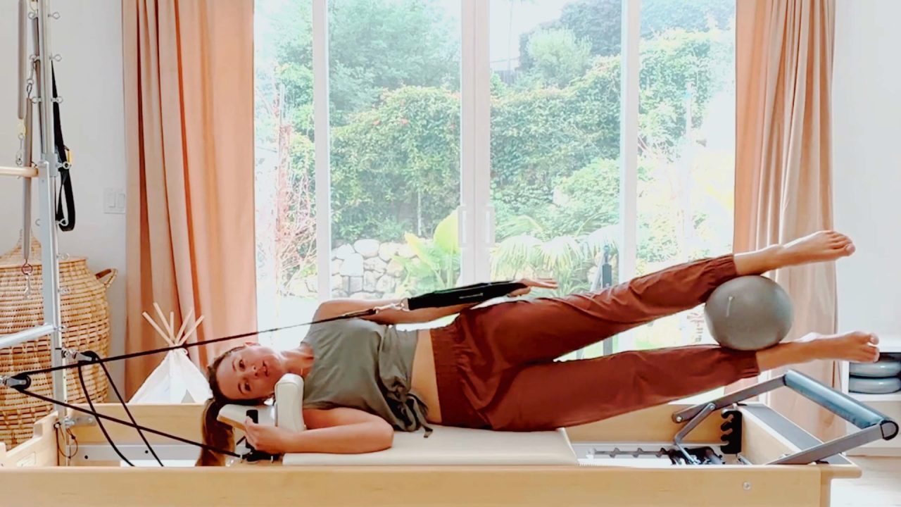 Studio Class of the Week: All Straps Around the World, Full Body